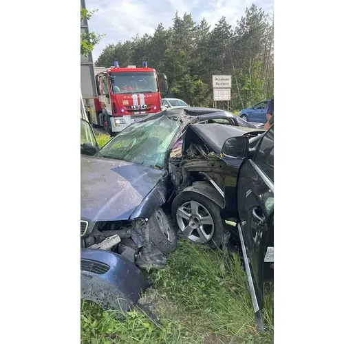 Катастрофата на кола на НСО и друг автомобил