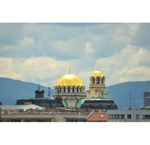 Катедралата "Свети Александър Невски"