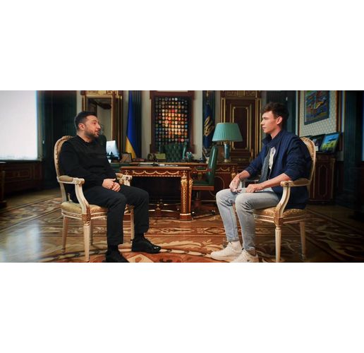 Украинският президент в интервю за ирландския блогър Кейлин Робъртсън