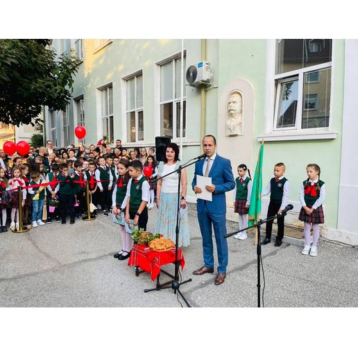 Кметът Калин Каменов открива новата учебна година