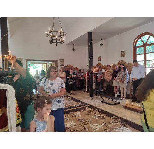 Лесковец празнува своя храмов празник - Света Троица