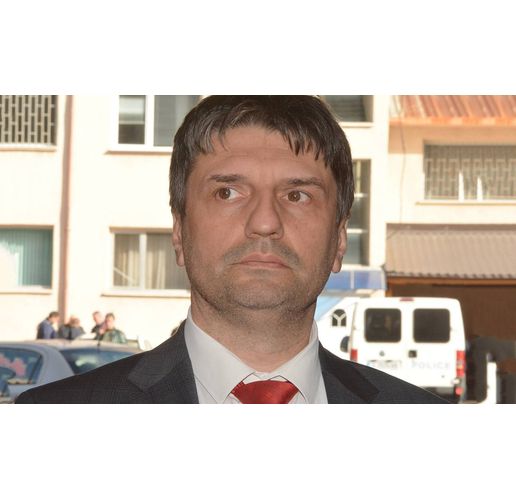 Любомир Николов