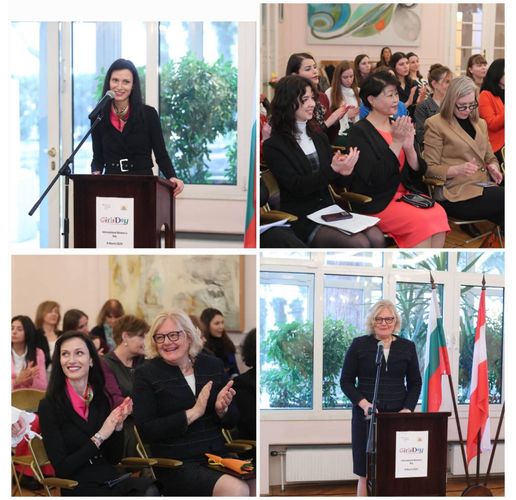 Вицепремиерът и министър на външните работи Мария Габриел и жените посланици в България поканиха момичетата победителки в конкурса "Жените и дипломацията-посланик за един ден" да отпразнуват заедно 8-ми март