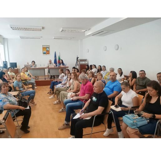 Публично обсъждане на годишния отчет за изпълнението на общинския бюджет на Община Мездра