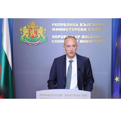 Министър Красимир Вълчев