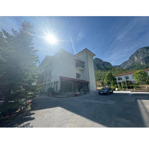 Модернизация на Дом за стари хора "Зора" напредва с пълна сила