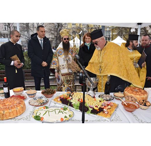 РИМ – Бургас с вход свободен по случай Никулден 