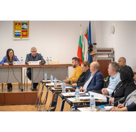 Заседание на Общински съвет-Мездра