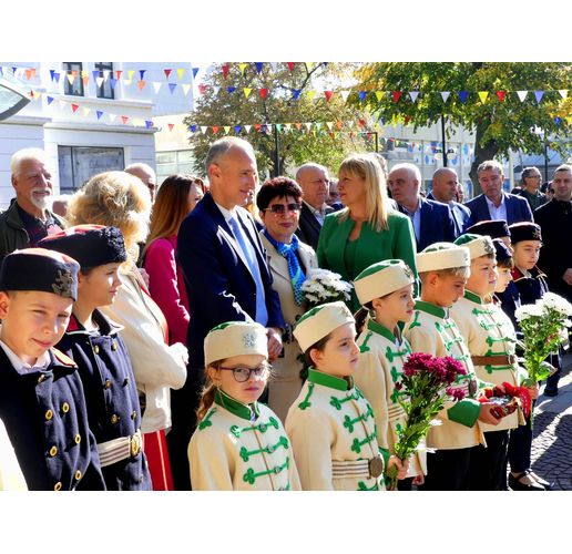 Нова Загора почете своя велик син Стоян Омарчевски – символ на будност и просвета
