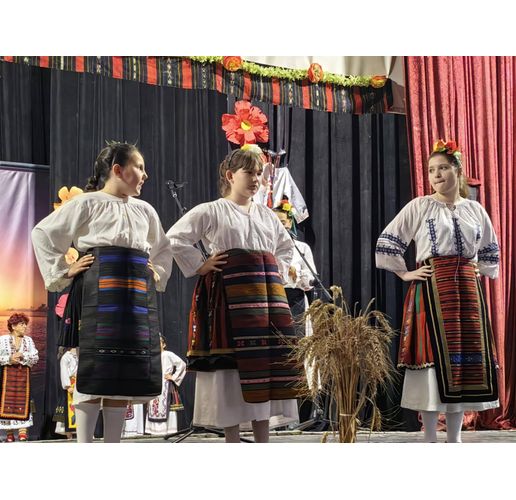 Отбелязаха Атанасовден в село Остров