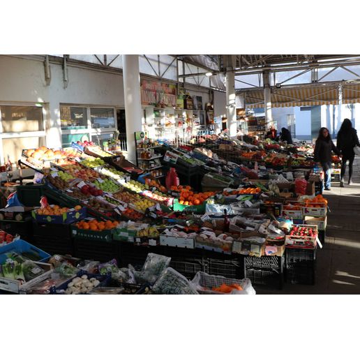 Пазар за зеленчуци и плодове