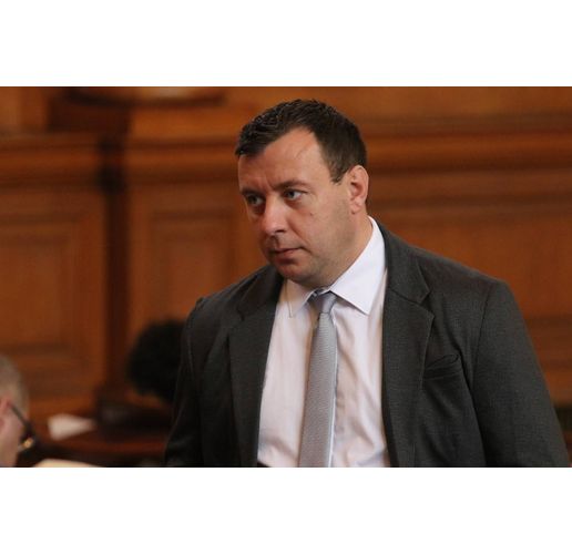 Петър Петров, Възраждане