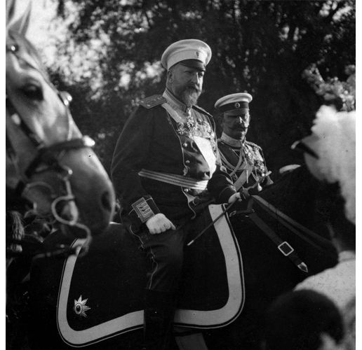 Провъзгласяването на Независимостта на България от Цар Фердинанд I през 1908 г. в Търново