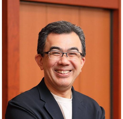 Проф. Нобору Кошизука