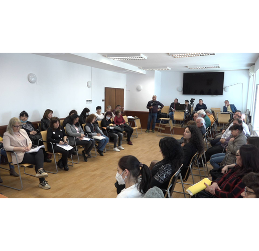 Публичното обсъждане на проектобюджета на община Мездра