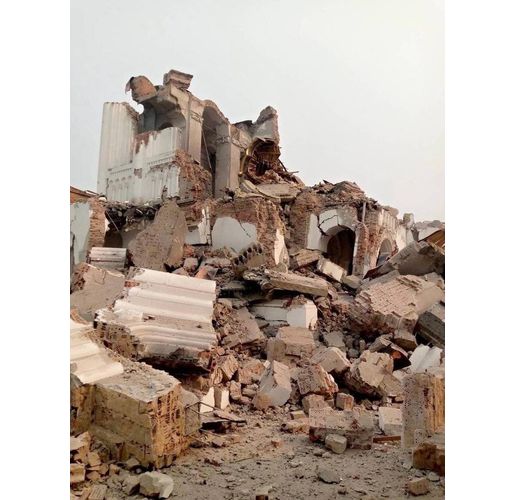 Разрушената от руските сатанисти църква на Светогорската лавра в Украйна