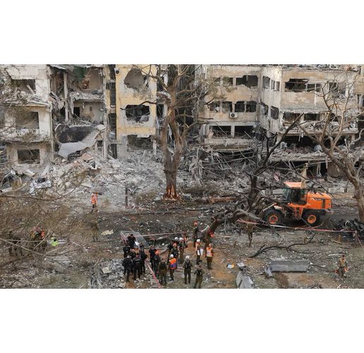 Разрушения в Израел след ирански удари