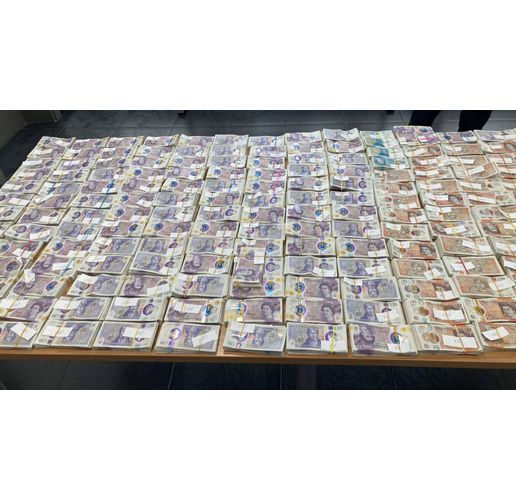 Районна прокуратура-Хасково привлече като обвиняем турски гражданин за недекларирана валута за общо 714 470 лева