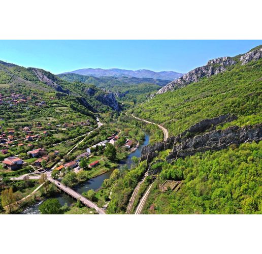 Ритлите, Лютиброд