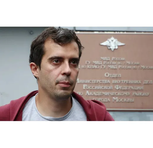 Роман Доброхотов