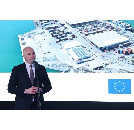 Премиерът Желязков: "Бургас-Запад" ще се превърне в нов хъб за контейнерния транспорт в Черно море