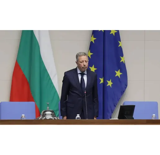 Румен Миланов открива 52-то НС