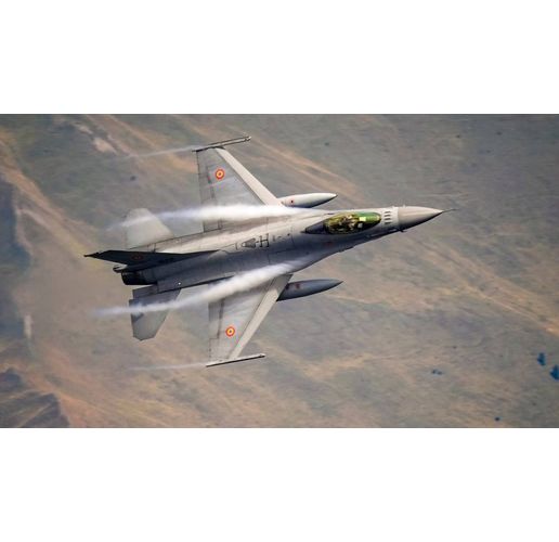 Румънски F-16