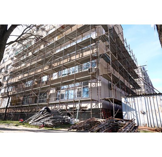 Нова Загора продължава обновяването на жилищния фонд