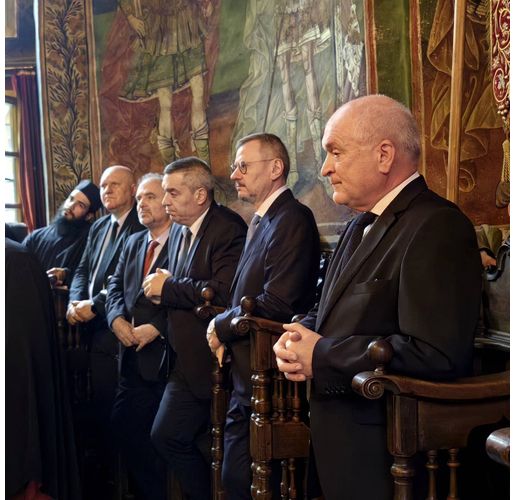 Премиерът Главчев и българската делегация участваха в празника на  манастира "Св. Георги Зограф" в Света гора
