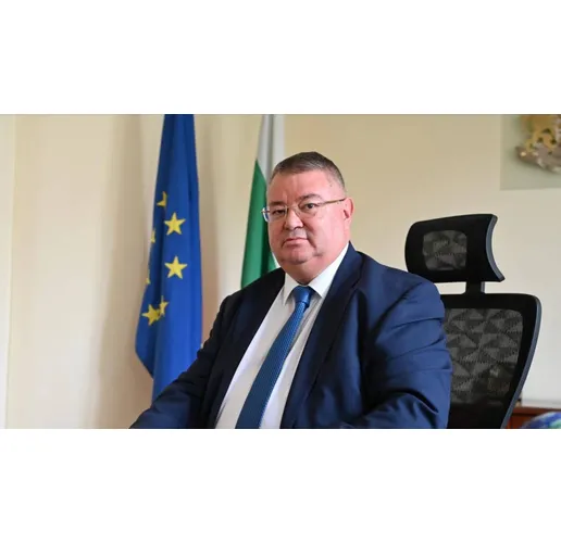 Служебният министър на труда и социалната политика Ивайло Иванов