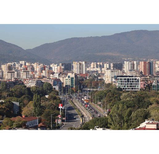 Слънчево и топло есенно време