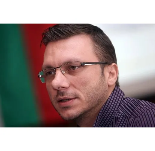 Станимир Хасърджиев