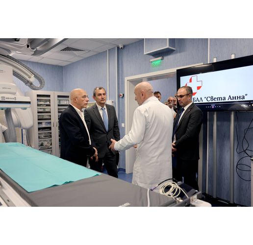 Министър Околийски откри първия строук център в България