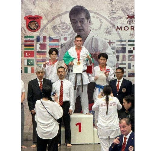 Тихомир Тодоров спечели световната титла на Мондиала по Шотокан карате-до, който се проведе в Токио