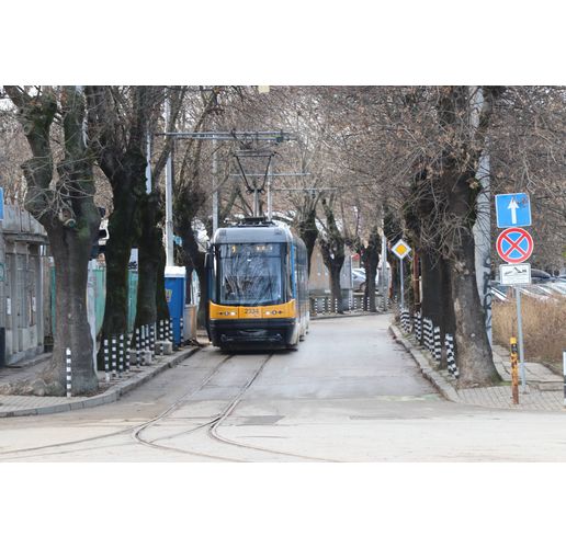 Трамвай номер 1