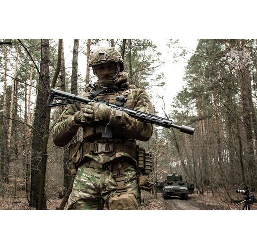 Украински военни