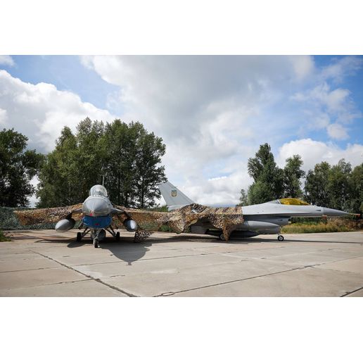 Украински F-16