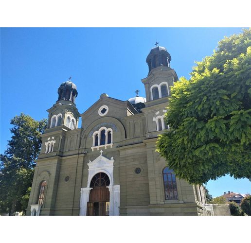 Храм Св. св. Кирил и Методий в Бургас