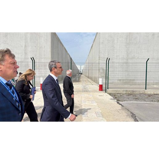 Министърът на енергетиката Трайчо Трайков официално откри Националното хранилище за радиоактивни отпадъци (НХРАО) – стратегически обект с национално значение, който завършва цикъла по управление на ниско- и средноактивни отпадъци в България