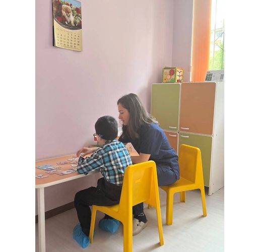 Център за комплексно обслужване на деца с увреждания и хронични заболявания