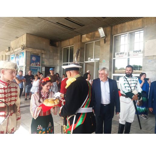 Честване на Деня на Независимостта в Мездра