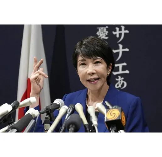Японската премиерка Санае Такаити