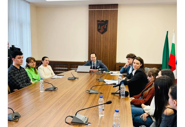  Равносметката за работата на Общинската академия Математика през първия учебен