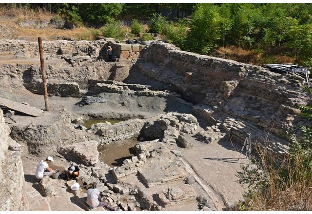 От началото на август започнаха археологическите проучвания в античните бани