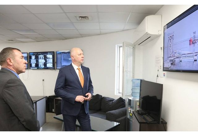 Министър председателят Росен Желязков се запозна на място с хода на