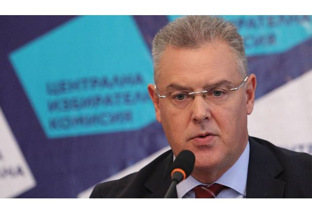 Не е добър знак толкова дълго време ЦИК да забавя
