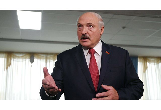 Над 65 процента от гражданите на Беларус одобриха на референдум