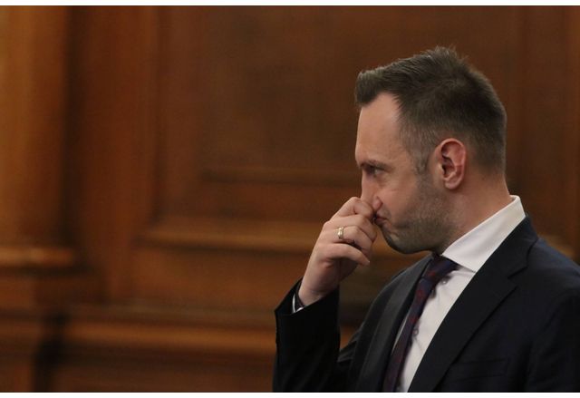 Депутатът на Продължаваме промяната от предишния парламент Александър Ракшиев се