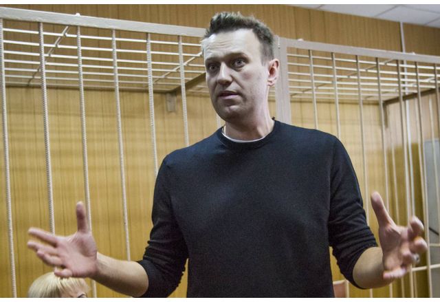 Руският опозиционер Алексей Навални бе осъден днес на 9 години