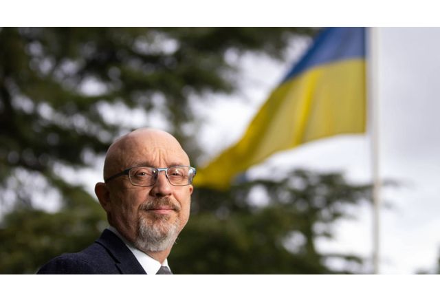Украинският парламент одобри отстраняването на министъра на отбраната Алексей Резников